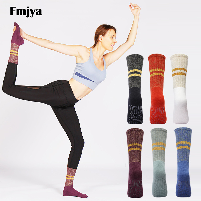 ถุงเท้าโยคะพร้อม Grips ลื่นกลา - Grip Sock Yoga บทวิจารณ์และราคา
