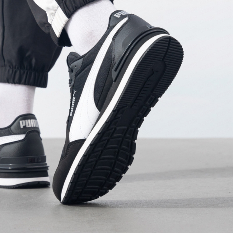 รองเท้ากีฬาและลำลองน้ำหนักเบาแ - Puma Shoes Suede Classic บทวิจารณ์และราคา